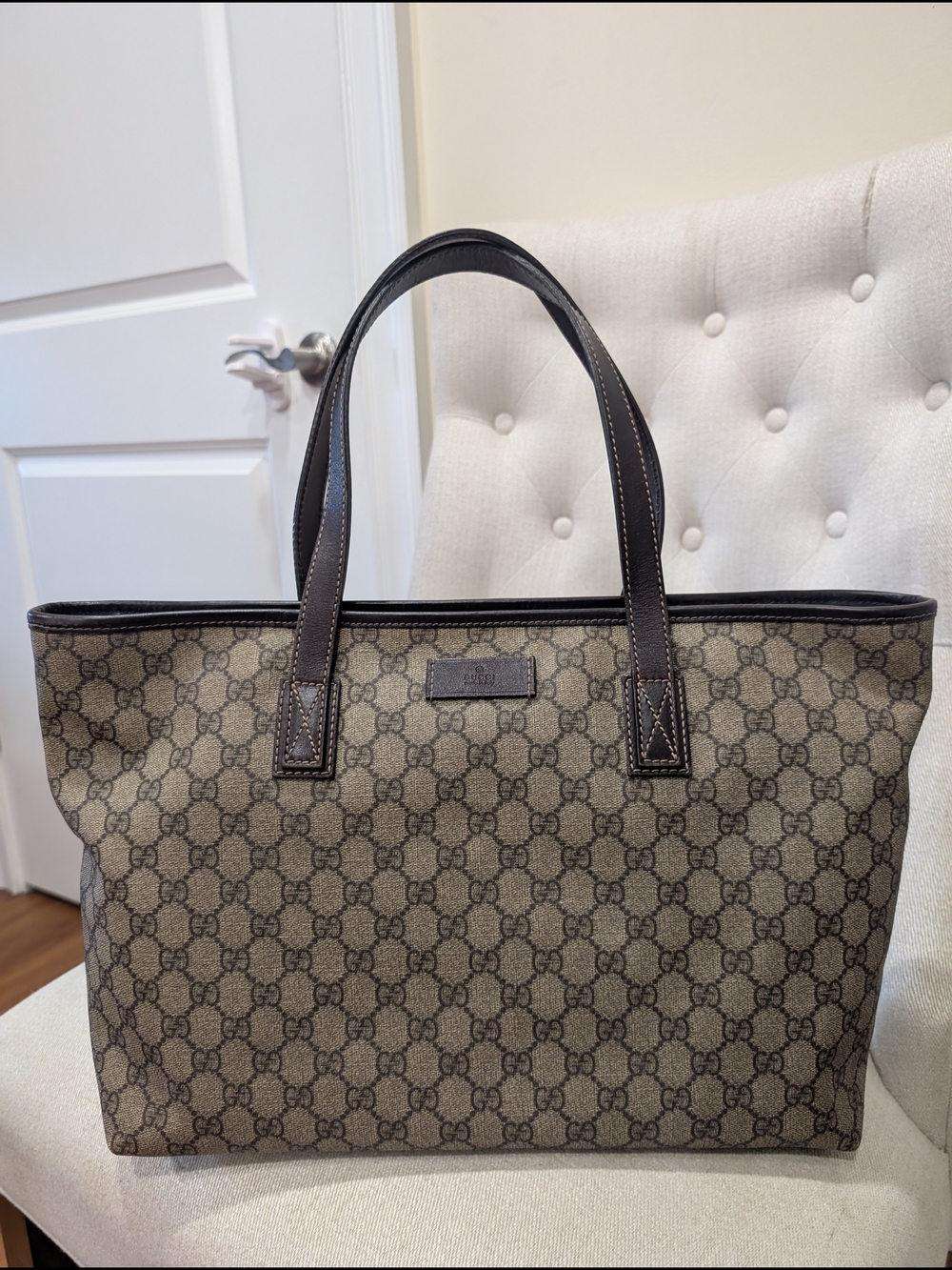 Gucci Monogram Canvas Tote in Beige/Brown - Picture 13 of 13